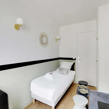 Charming Studio For 1 Person - Mobility Lease Casa vacanze Parigi