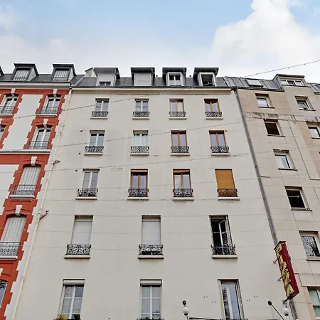 Casa vacanze Charming Studio For 1 Person - Mobility Lease Parigi